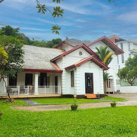 Antique Tourist Lodge Kandy Exteriér fotografie